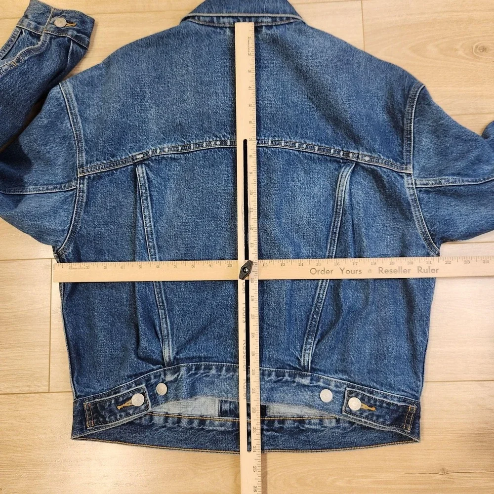 Levi's Premium Jacket Mens Small Blue Denim Trucker Button Front Distressed